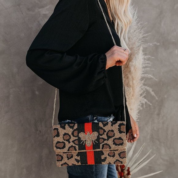 LAST ONE - BEST BEEHIVE-IOR HANDMADE BEADED CROSSBODY CLUTCH - Picture 6 of 6